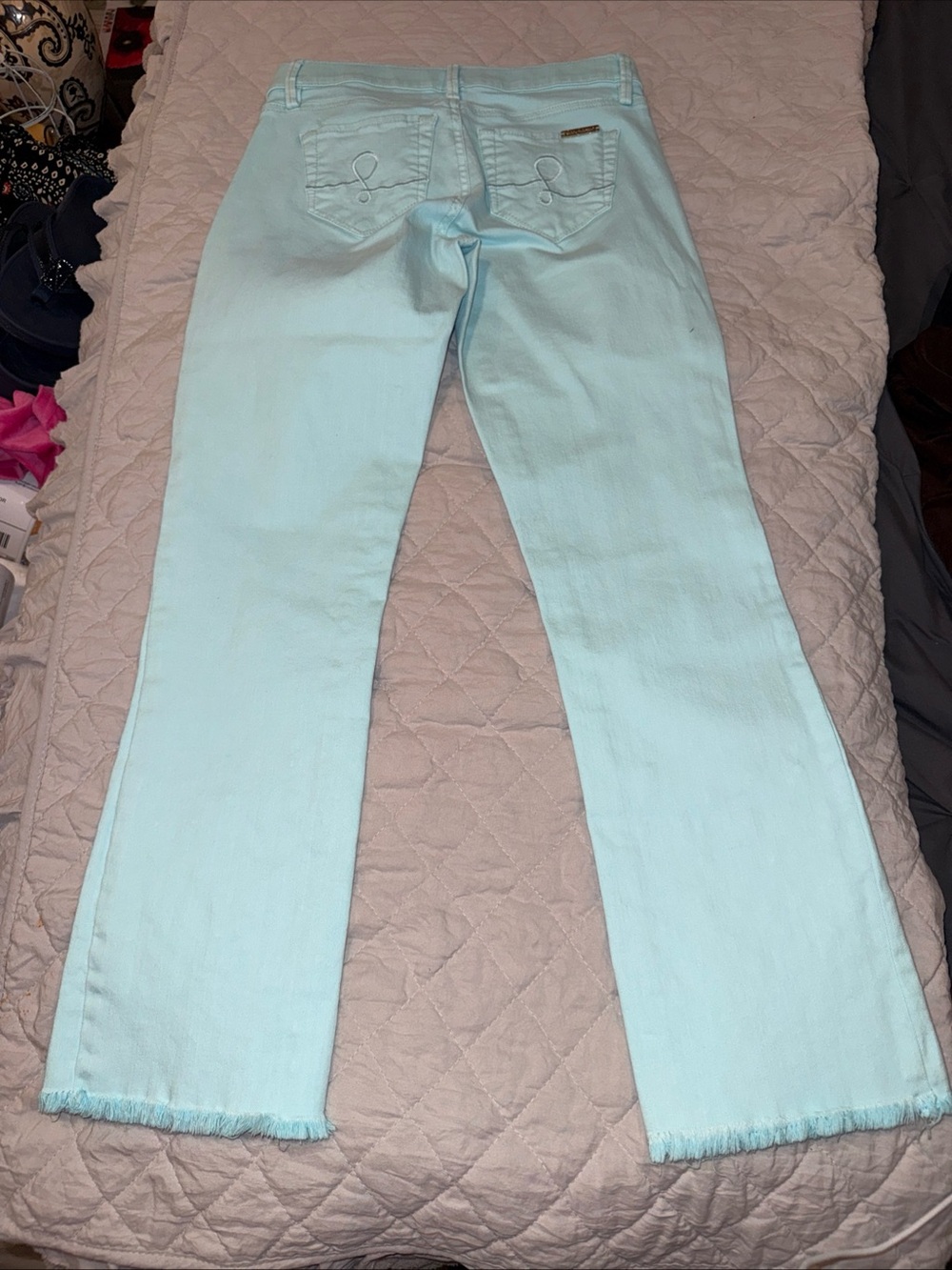 Lilly Pulitzer South Ocean Crop Flare Whisper Blue Jean Size 2 Beachy Resortwear - Picture 7 of 8